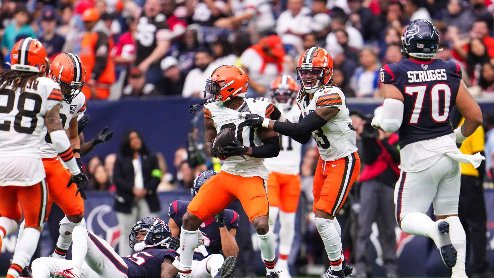 係不僅對球 係不僅對球